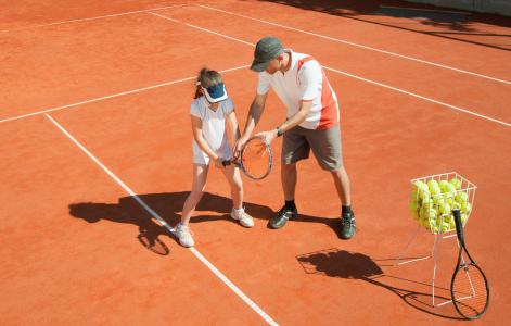 Tennistraining im Winter